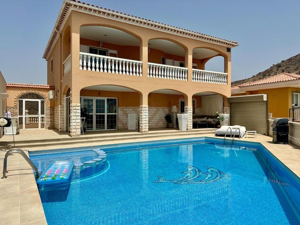 Luxurious Villa, 5 bedrooms, Arguineguin,Mogan - 1