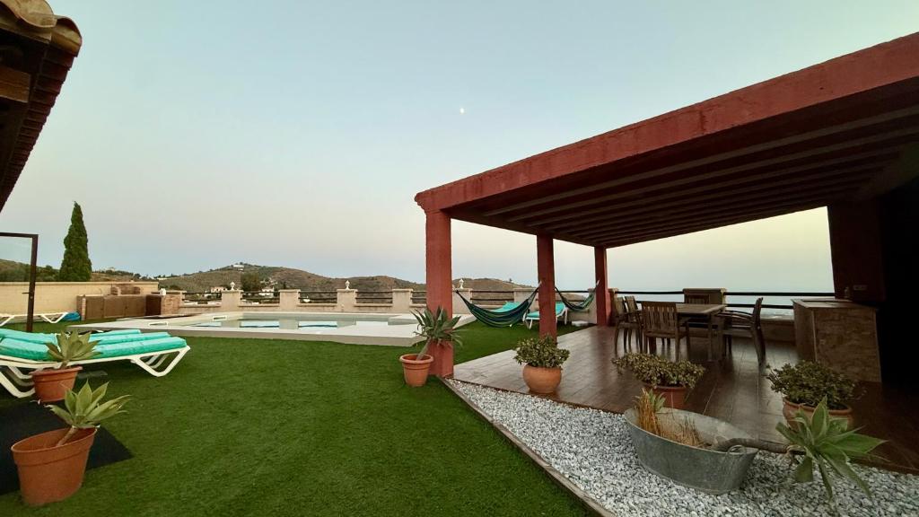 LA CASA ROJA Casa privada con piscina y vistas Zona Torrox - 2