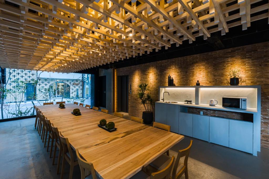 바쿠로 도야넨 룸