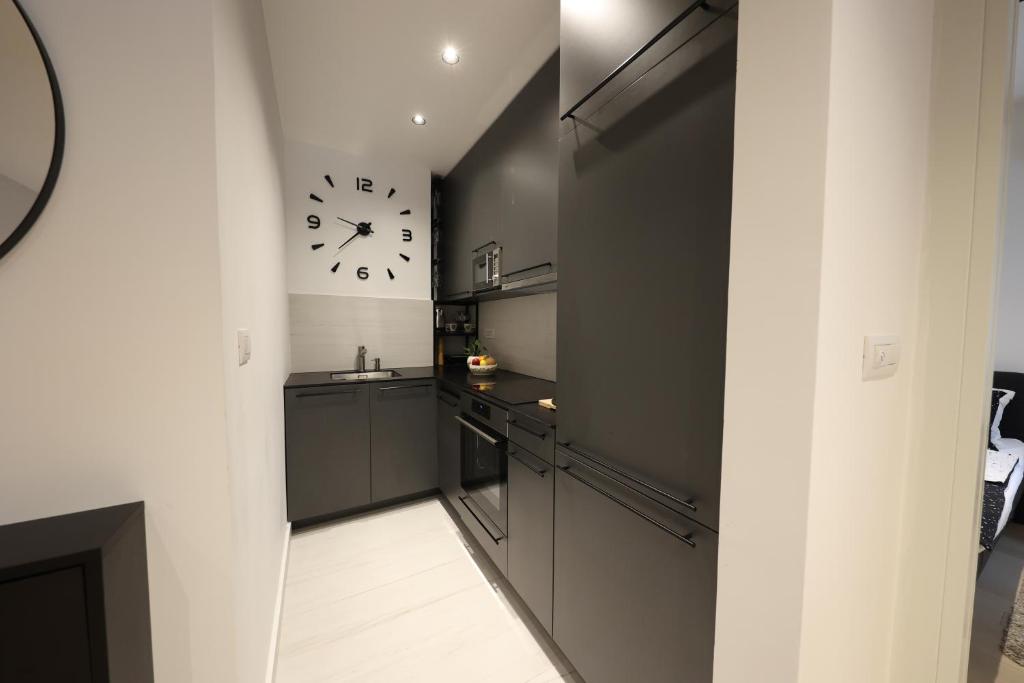 Modern apartment in the heart of Belgrade - 4