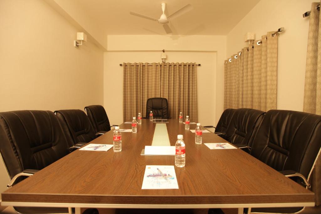 Highly rated by business travelers