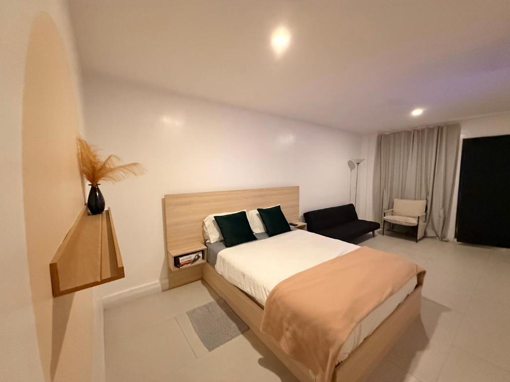 RA Suites - 2