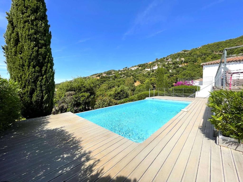 Villa PASSEREAUX avec piscine et vue mer pour 8 personnes au cœur du Domaine de Valcros - 3