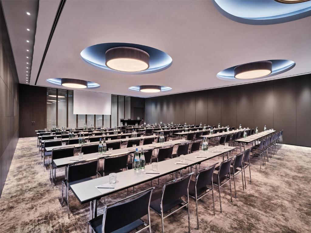 Tárgyalóterem/bálterem