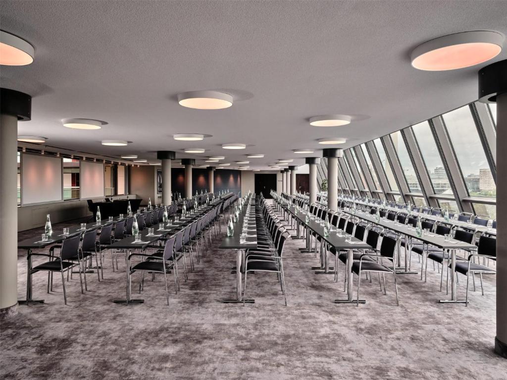 Tárgyalóterem/bálterem