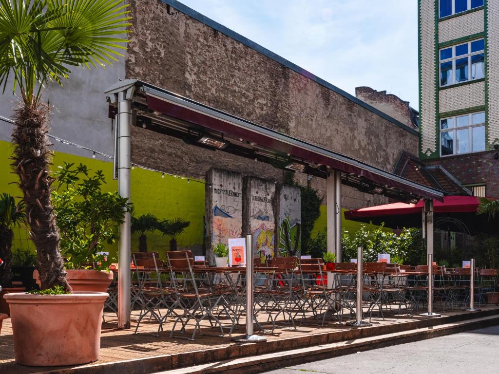 Ballhaus Berlin Hostel