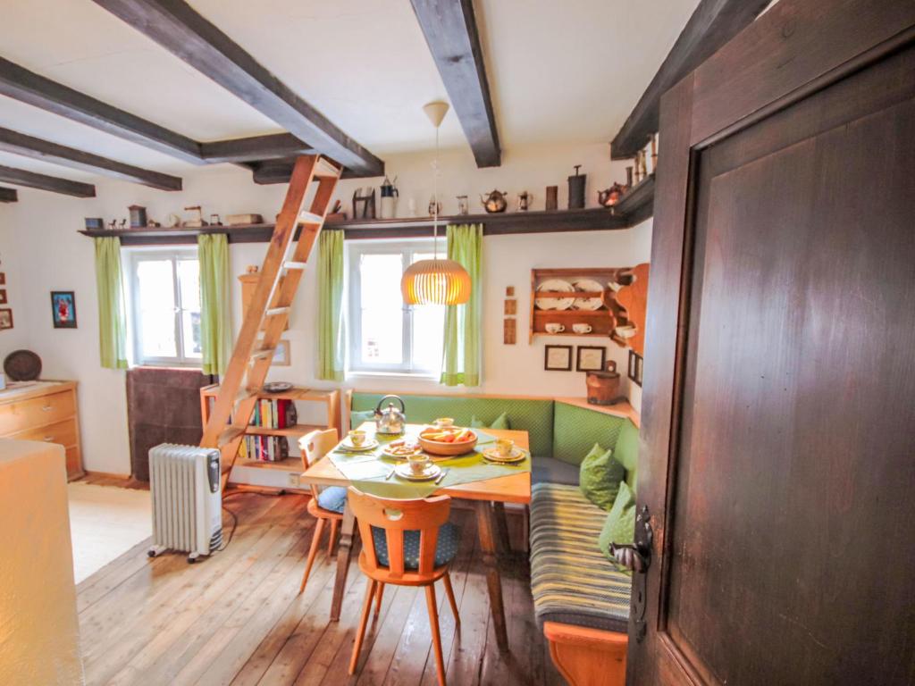 Chalet Huttl by Interhome 전경