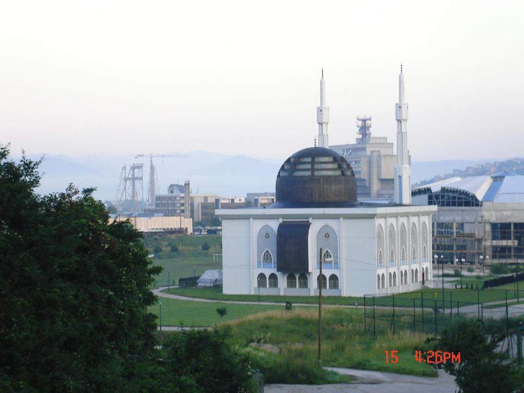 Ida - 3