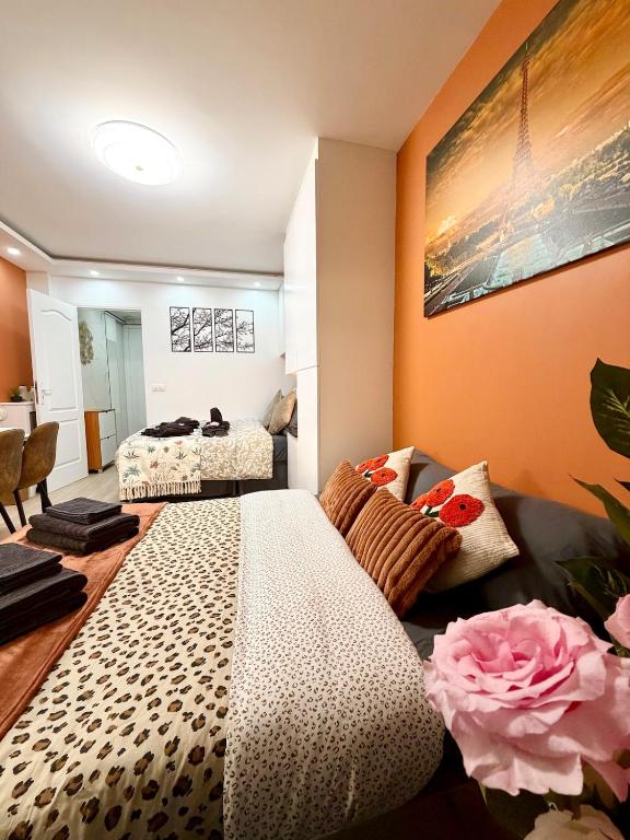 Stylish Apartment in Paris Center Metro 6 Glacière & M7 Les Gobelins - 4