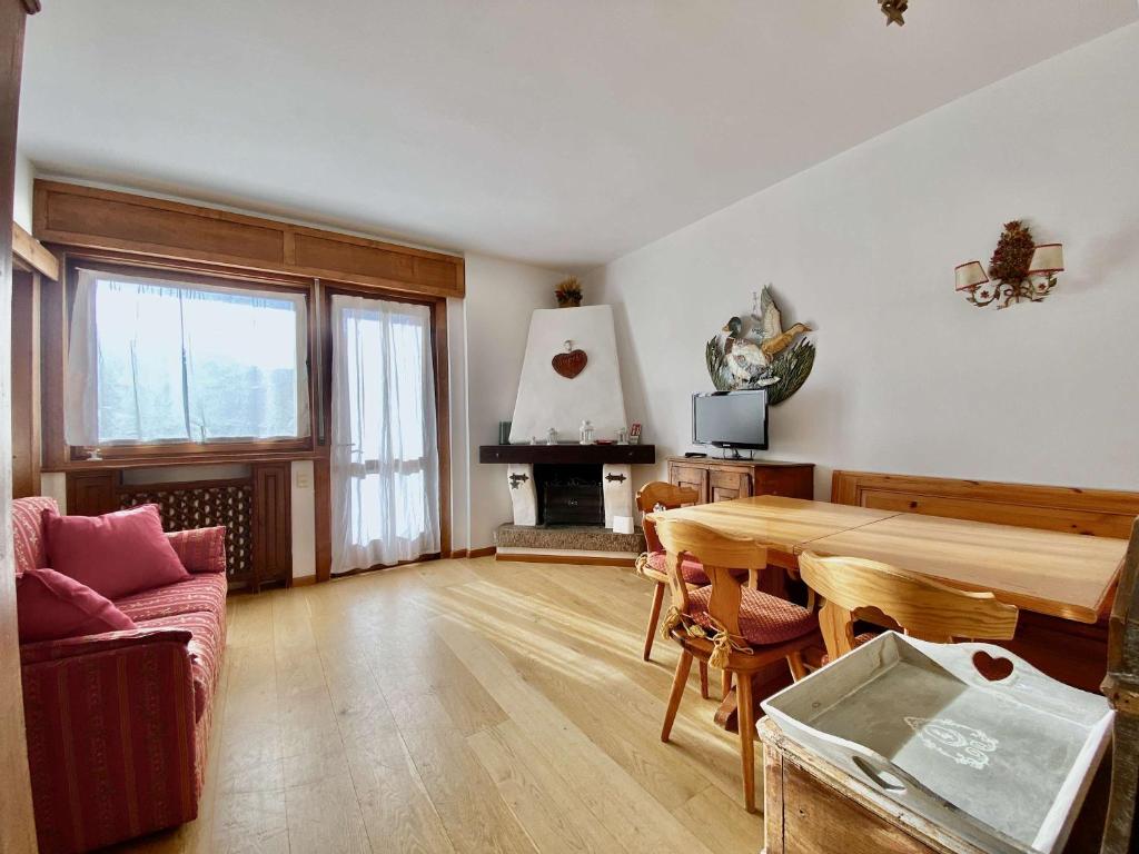 Cozy 3 bedroom in amazing location - 3