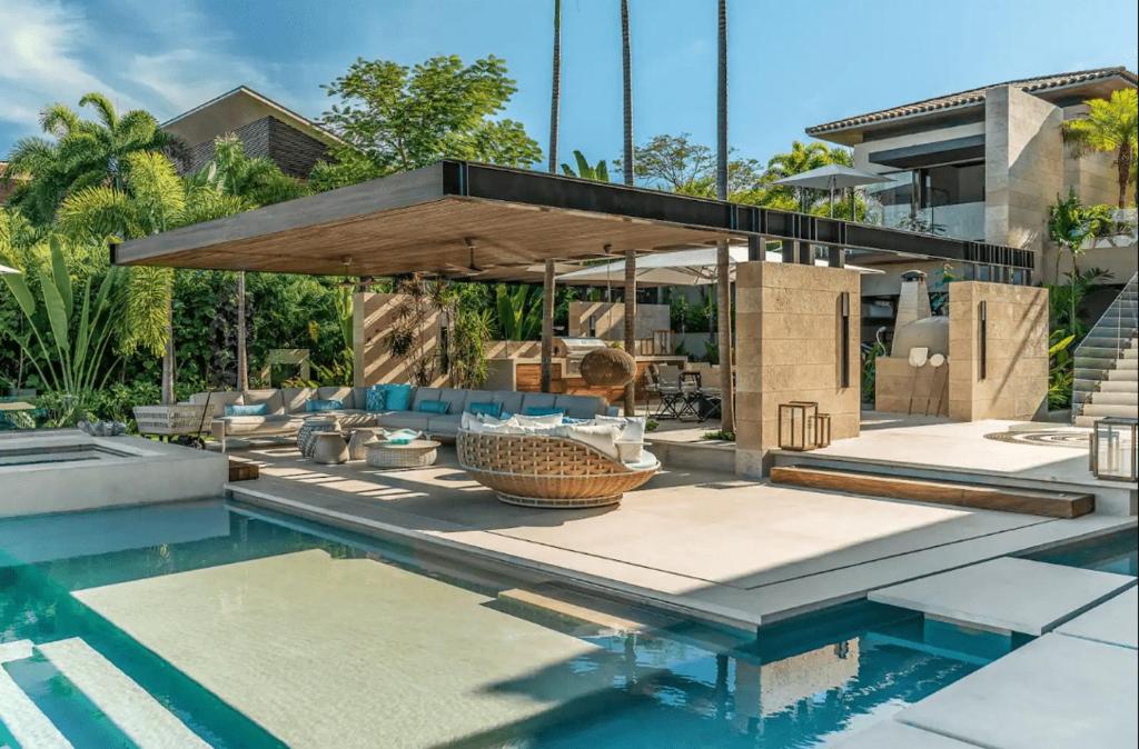 Kupuri Beachfront Villa 21 - 4