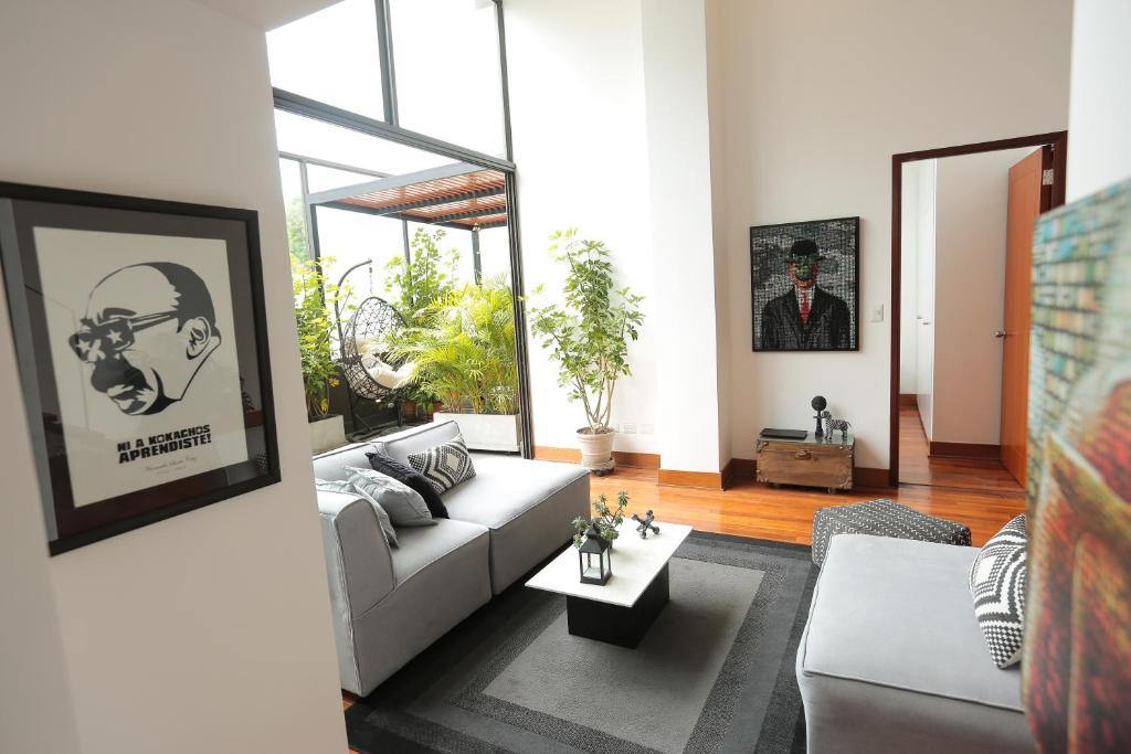 Diseño, Luz Natural y Jardín Privado en Loft - 5