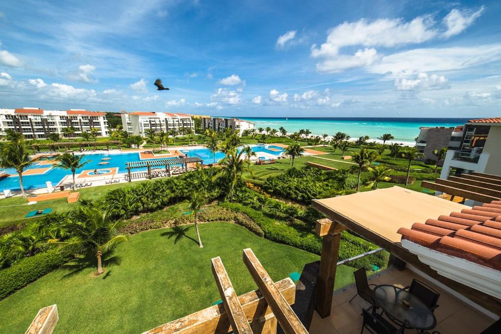 Resort-Style Pool & Private Beach with Ocean View - 2