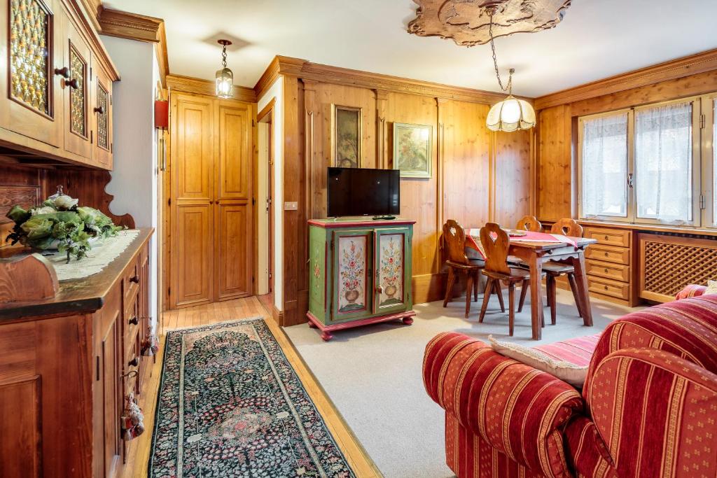 Villa Cristallino -Stayincortina photo