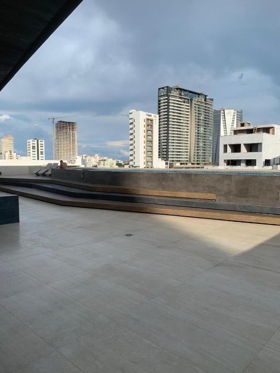 2J Element - 1