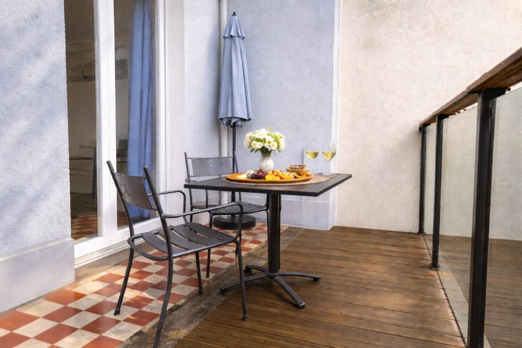 bel appartement avec balcon - 2 personnes - 1