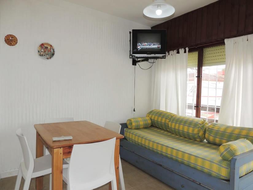 Dos Ambientes - Gesell Sur - CERCA PLAYA - 2