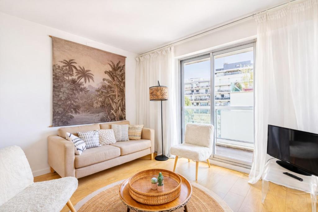 Grand Studio 50 m2 Balcon Porte de Versailles - 2