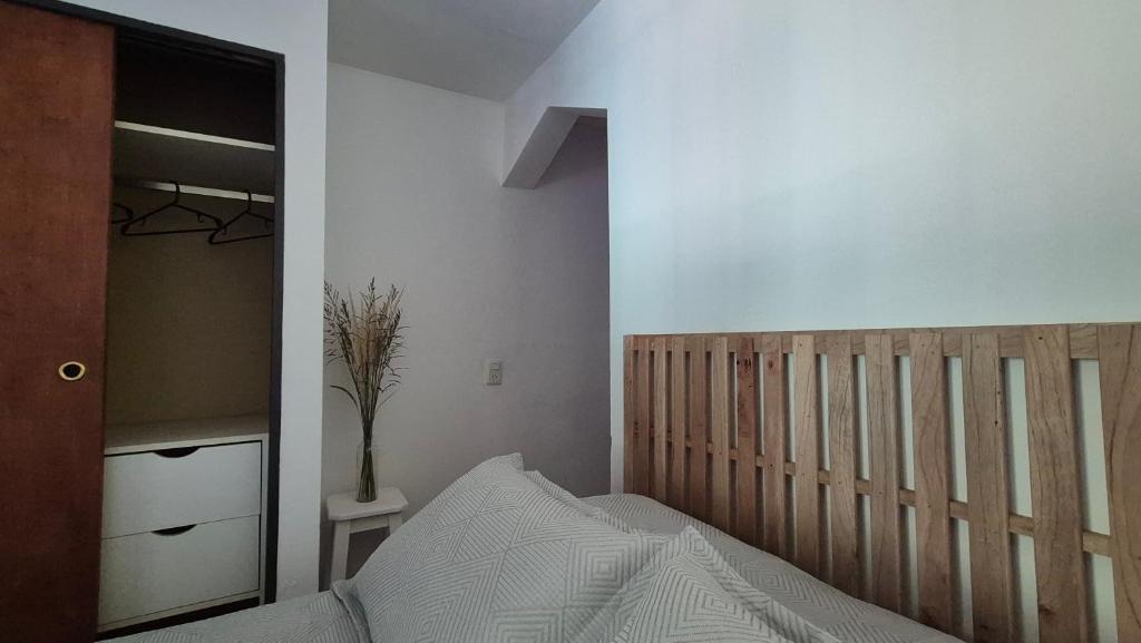 Departamento tranquilo cerca de la terminal Villa General Belgrano a 5 cuadras del centro - 5