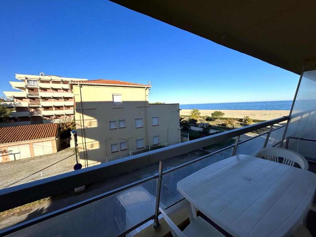 Appartement avec Parking en Bord de Plage - FR-1-837-89 - 5