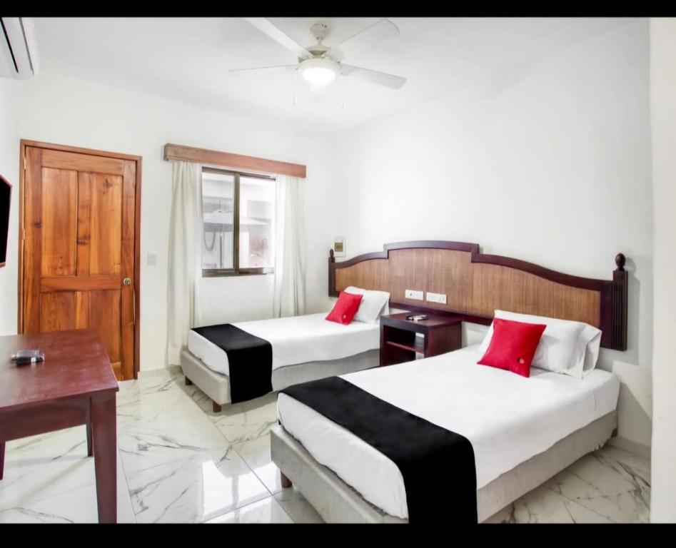 Hotel Yukon - 3