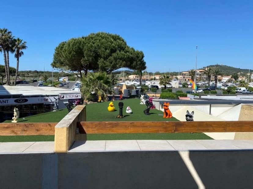 Village naturiste Cap d Agde - Coursives Port Nature 5 - Appartement Entier chambre séparée au calme - 3
