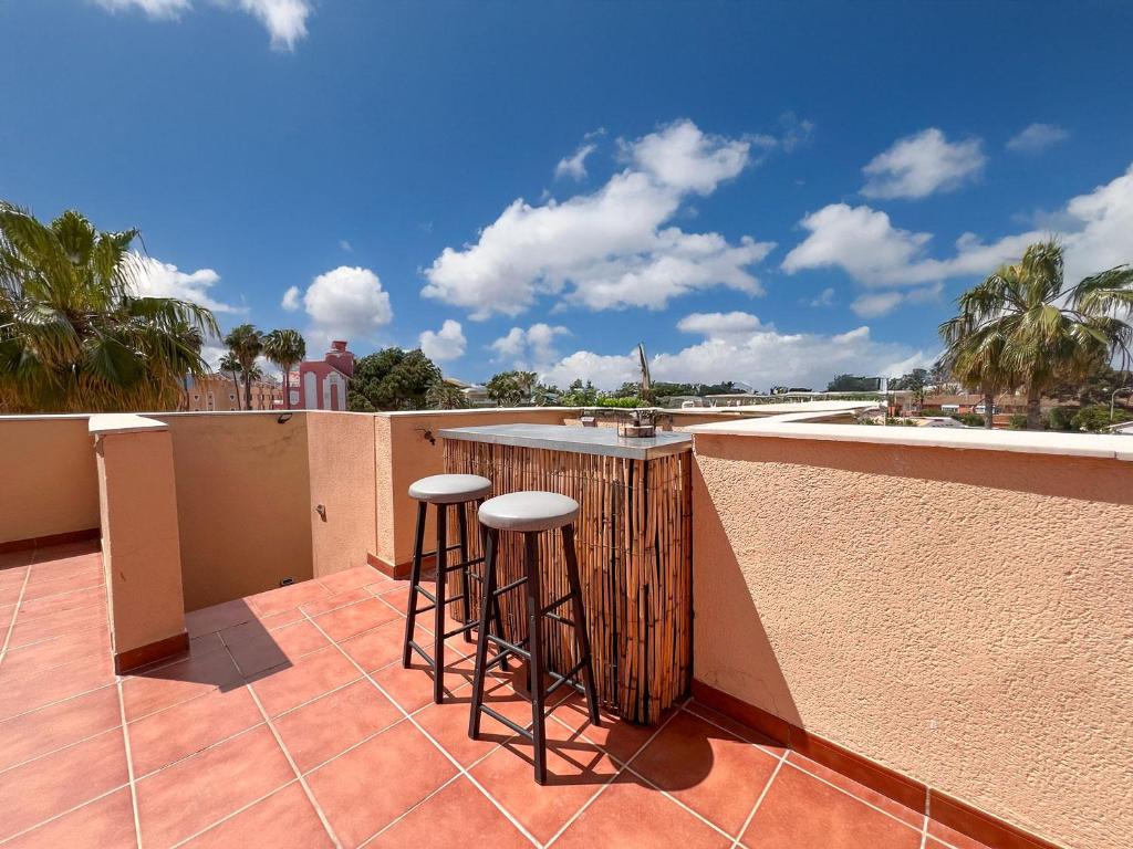 El ático de Alicia con terraza panorámica a pie de playa - 5
