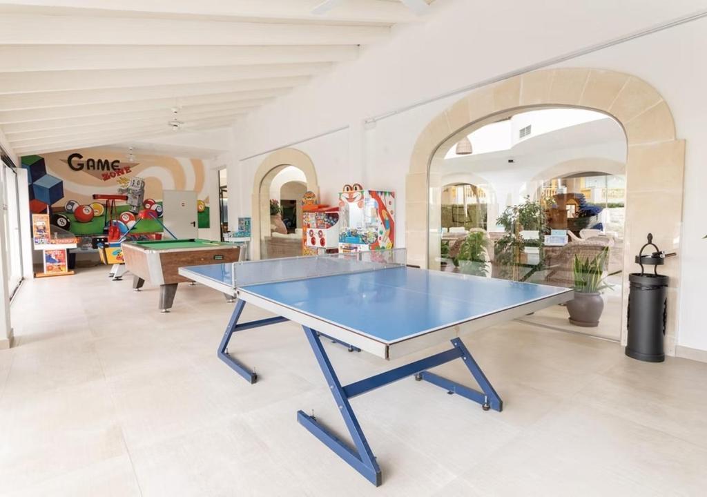 Royal Son Bou Family Club — Sport i rekreacja in Son Bou, Baleary
