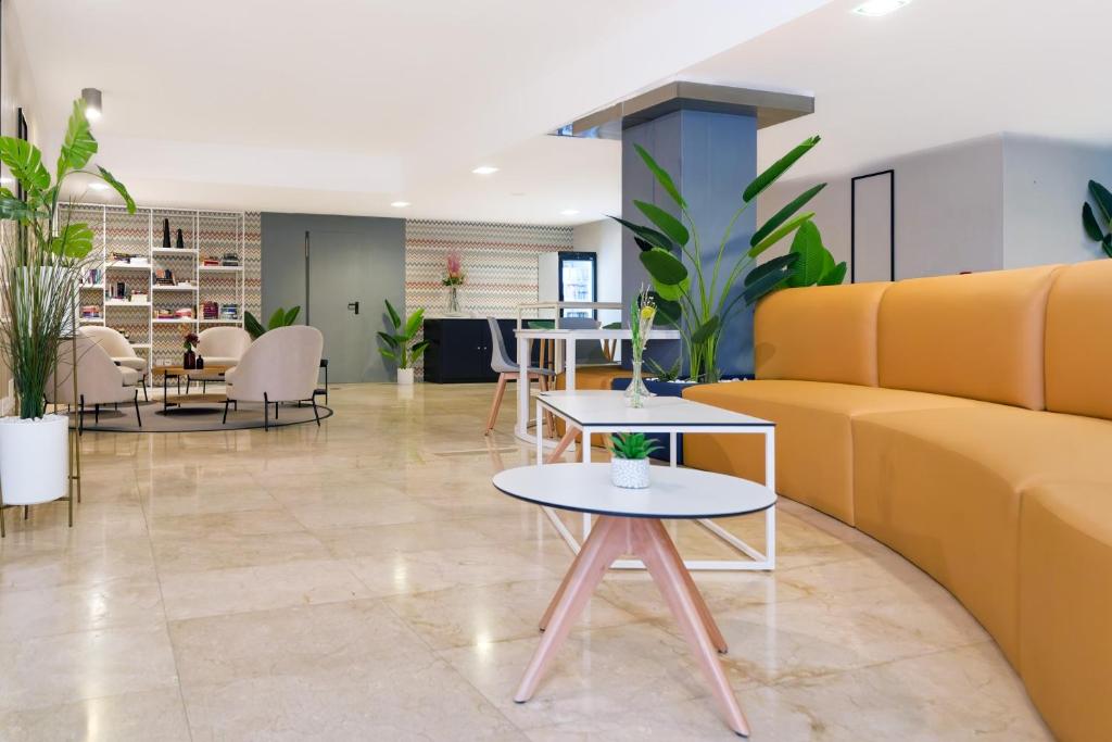 Morasol Suites — Hotel building in Puerto Rico, Canary Islands