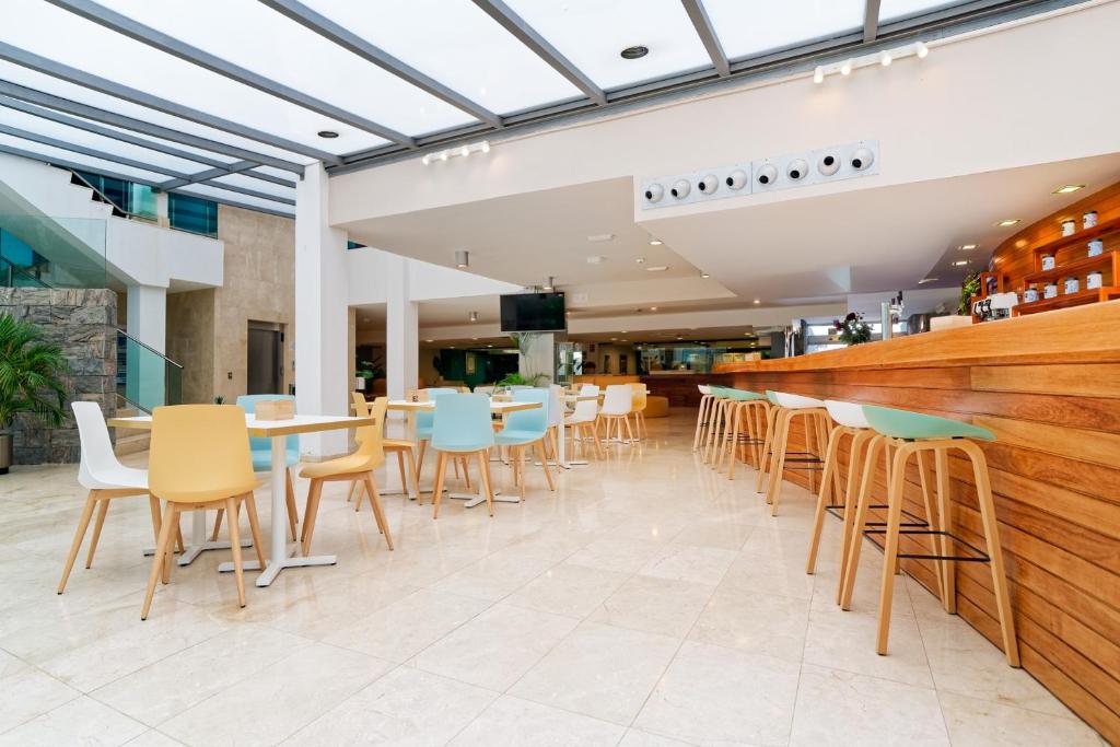 Morasol Suites — Restaurant & bars in Puerto Rico, Canary Islands