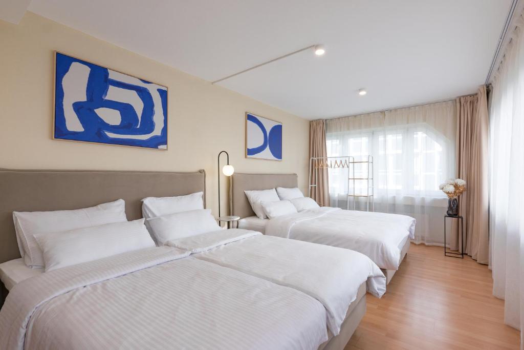 Valemi NEW Premium & Huge, 2Bathroom, SuperCentral, FreeParking, up to 8-16 Guests - 4