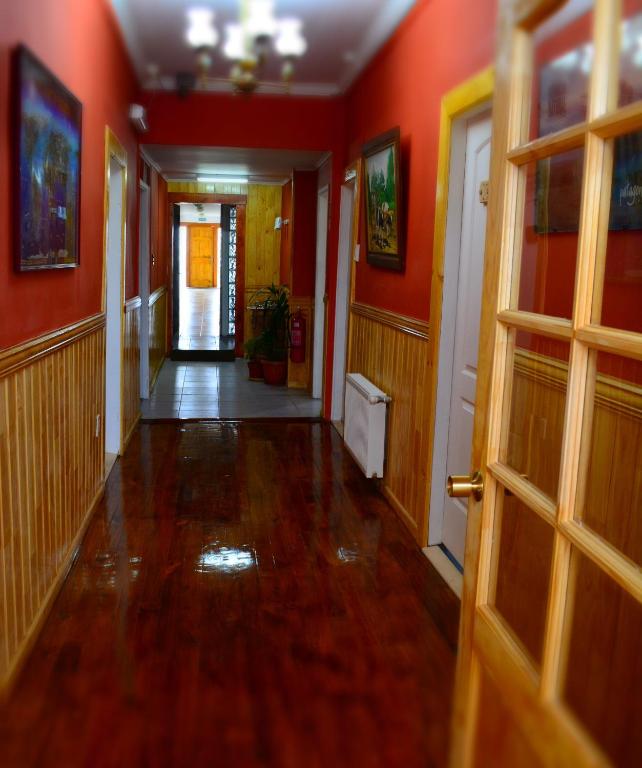Hostal Aventura Austral - 1