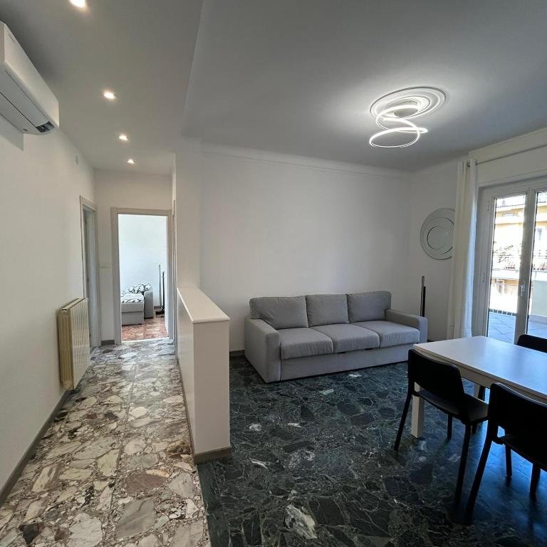 Riviera Comfort Homes 2 - 4