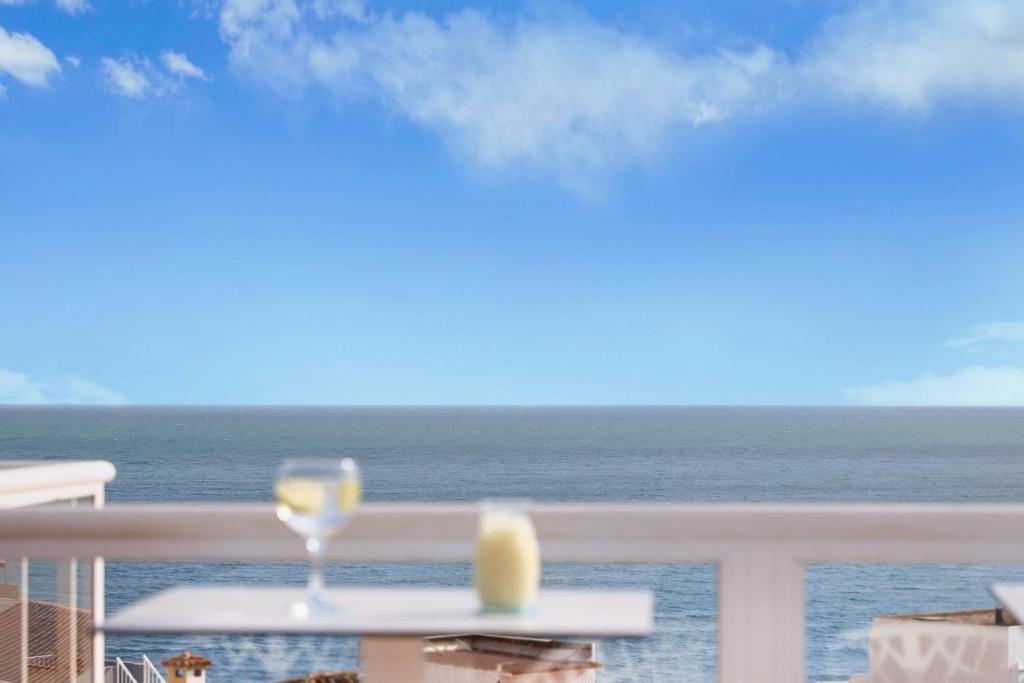 Aluasun Lago Rojo - Adults recommended — Restaurant & bars in Torremolinos, Andalusia