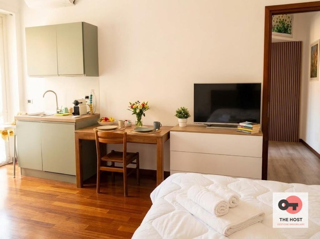 Urban Studio, a modern studio apartment in Milan - 1