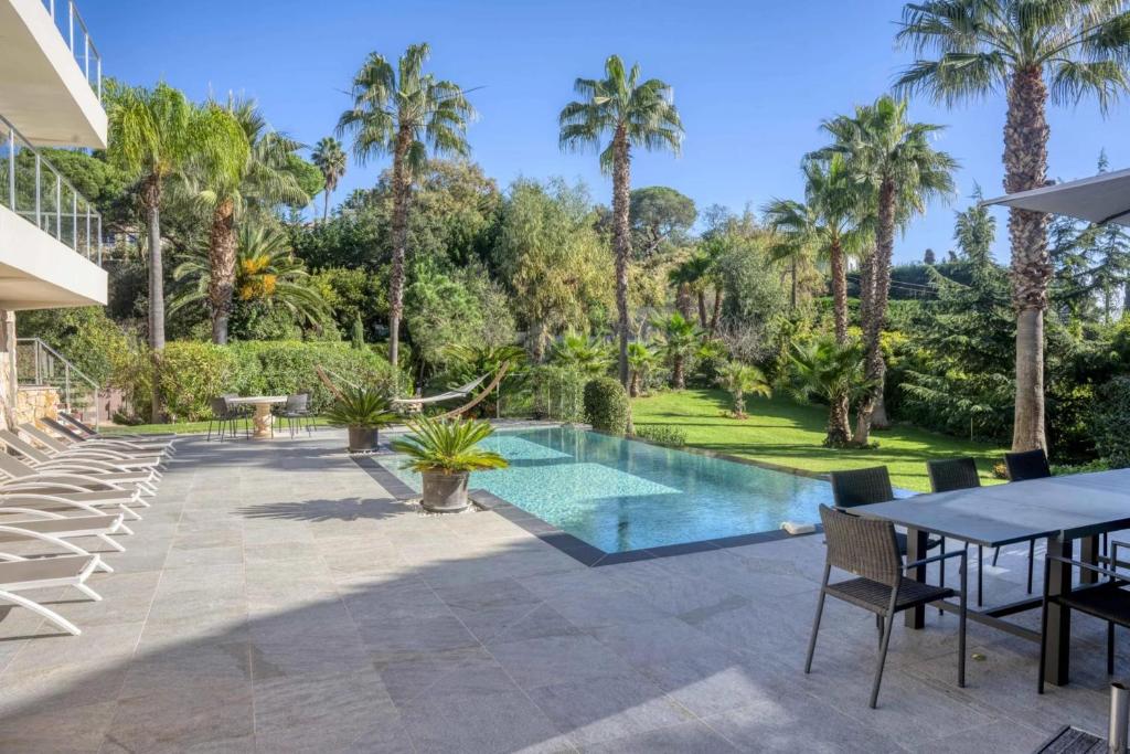 REF 2156 - Cannes - Villa for rent - 3