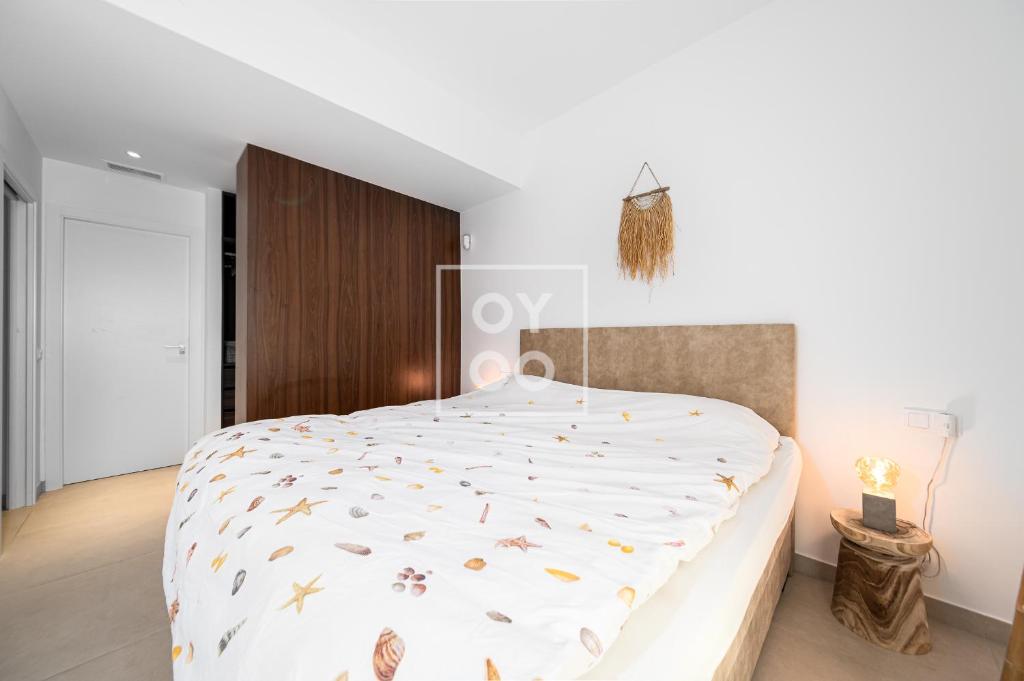 Amalia Garden Groundfloor Retreat, heated pool, near beach and sea, By OYOOSTAYS - 2