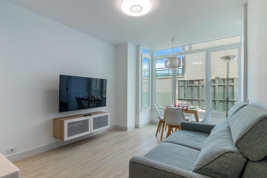 GuestReady - Atardecer Canteras LJones Vistas al mar y reformado - 2