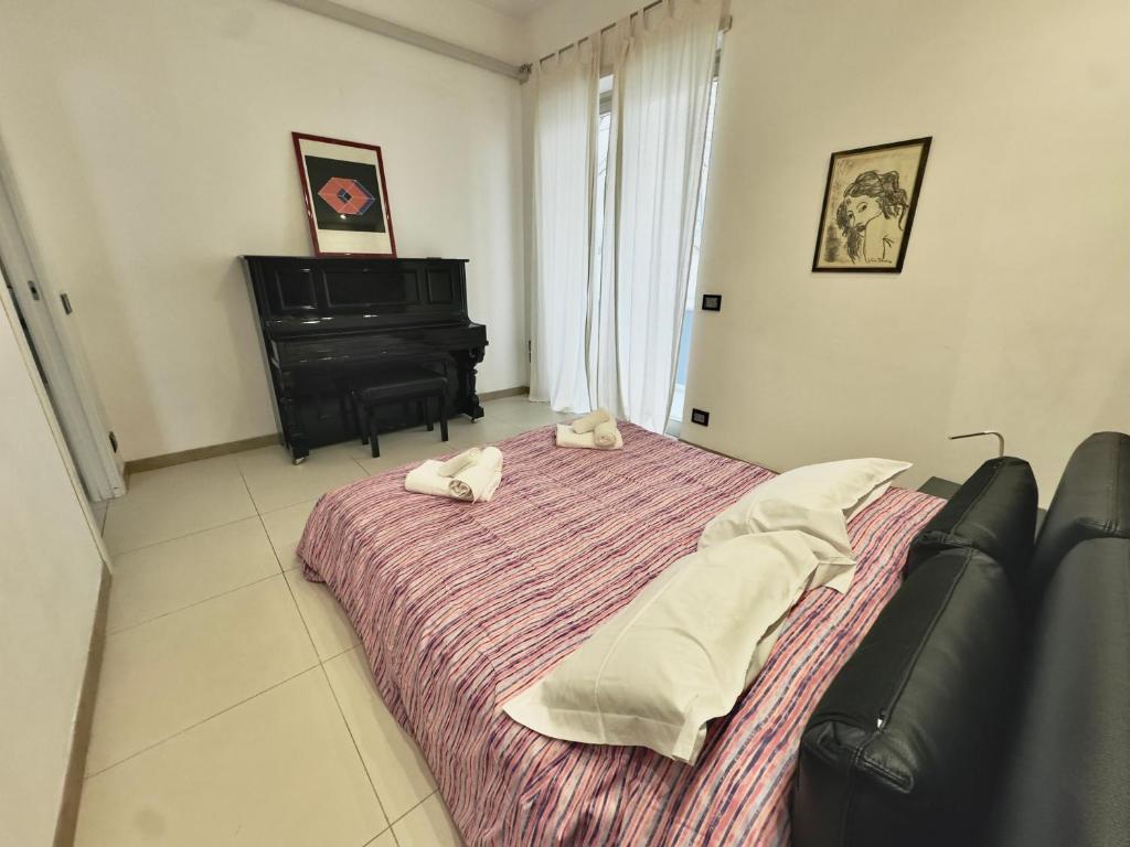 Centro e mare - 2 camere, terrazza e jacuzzi - 5