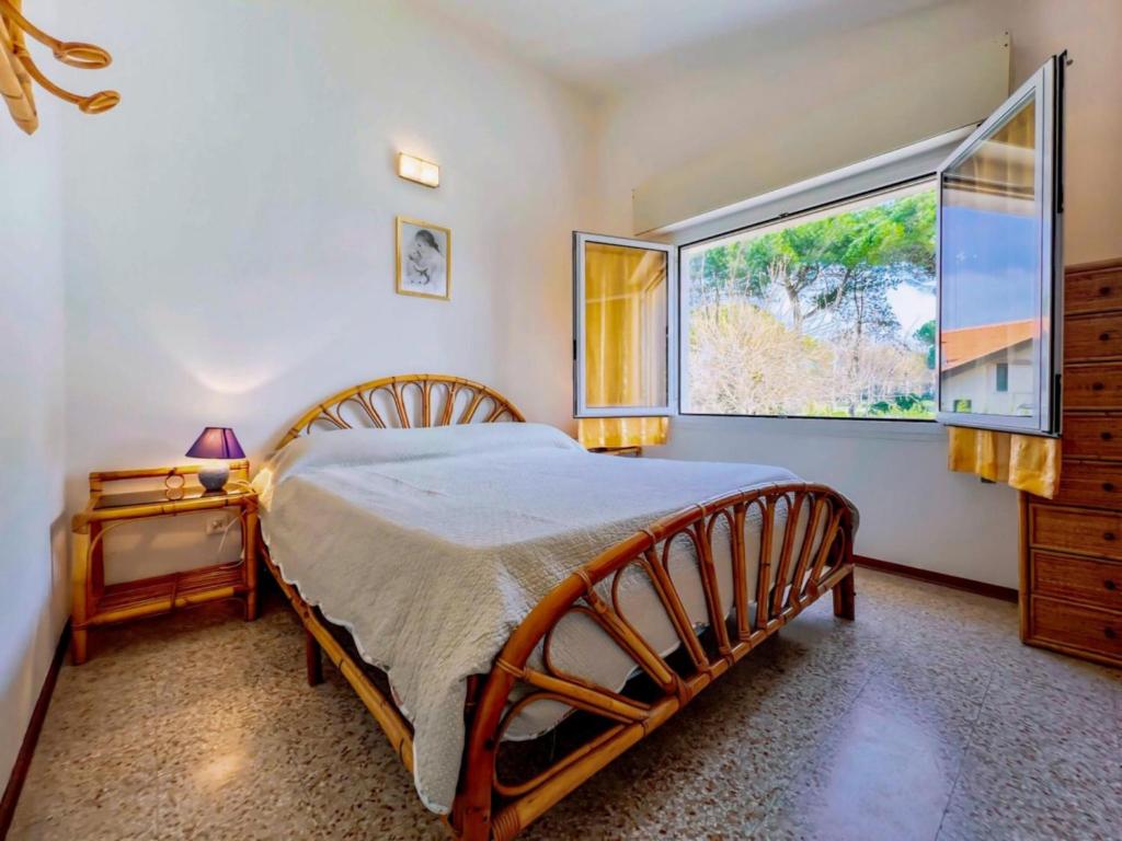 Bibione villa with garden - 3