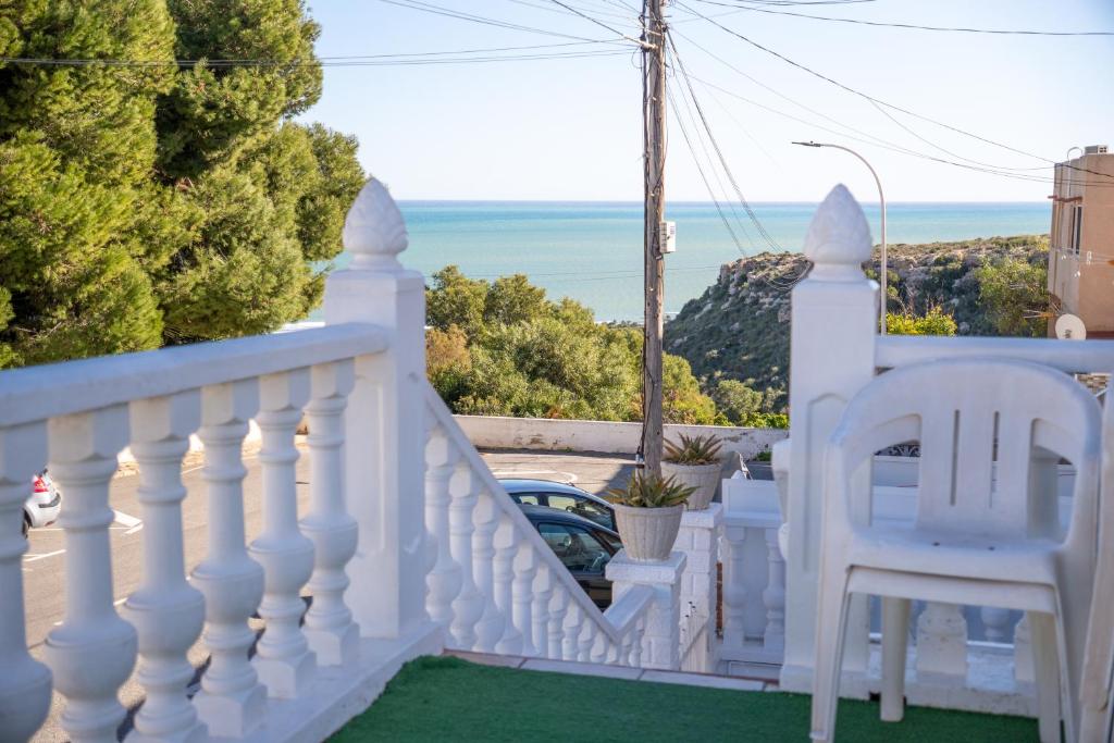 Bungalow and extra independent studio if more than 6 people - 1