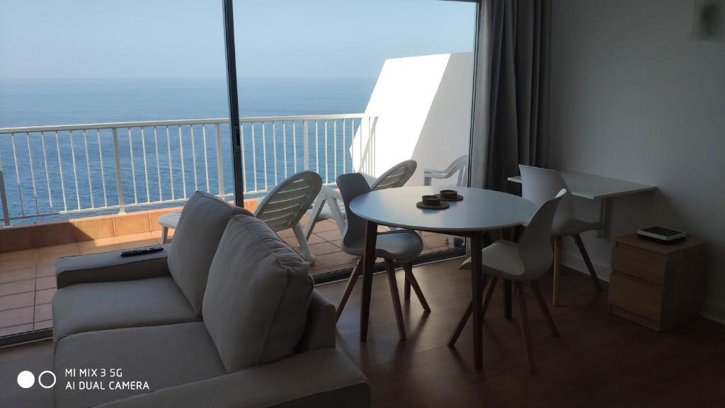 Apartamento con Vistas a Bahia - 3