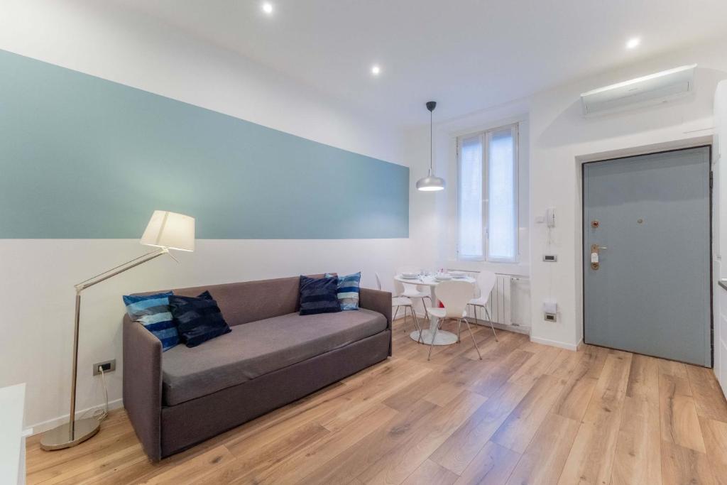 Alla moda Milano Porta Romana M3 Lodi Tibb self-check-in - 2