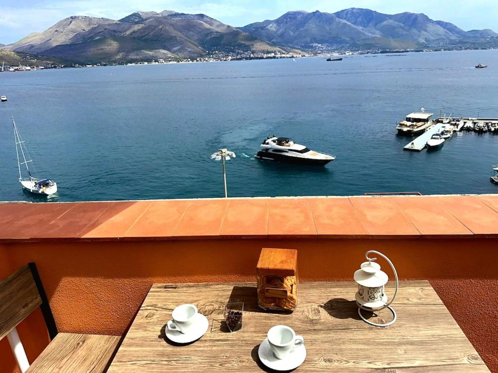 Sunflower Marina -Attico Vista Mare- - 1