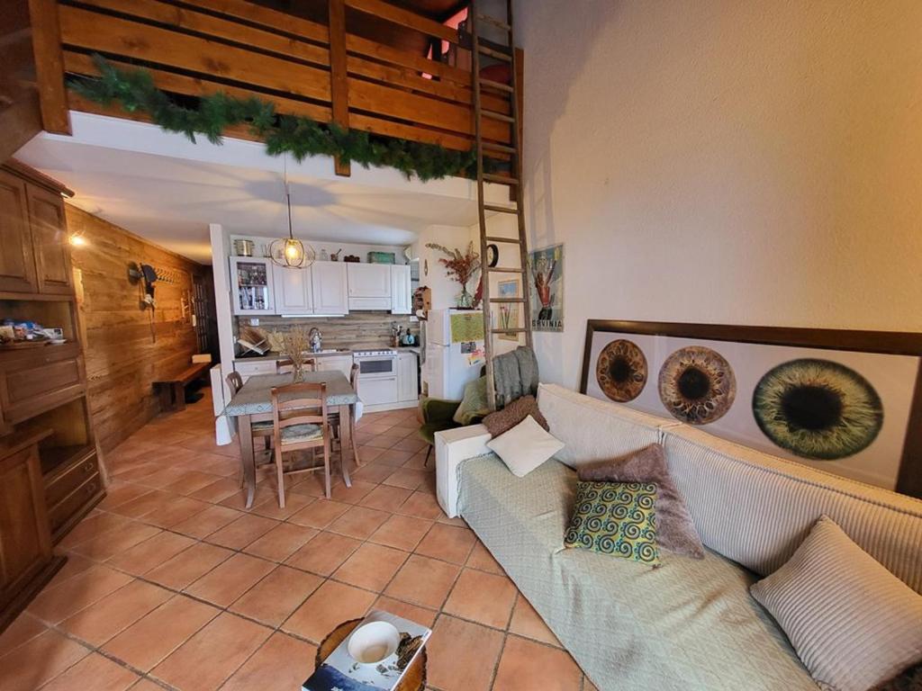Charmant Duplex 2 Ch. avec Balcon et WIFI à Montgenèvre - FR-1-266-260 - 2