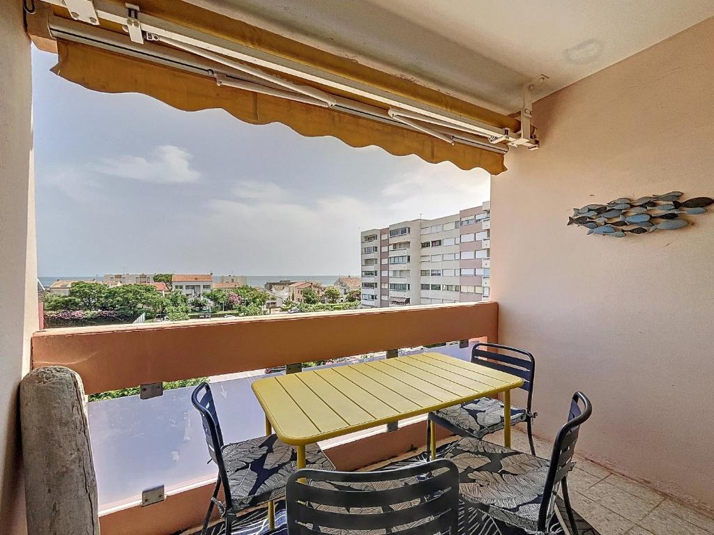Appartement Vue Mer avec Terrasse et Parking - 2