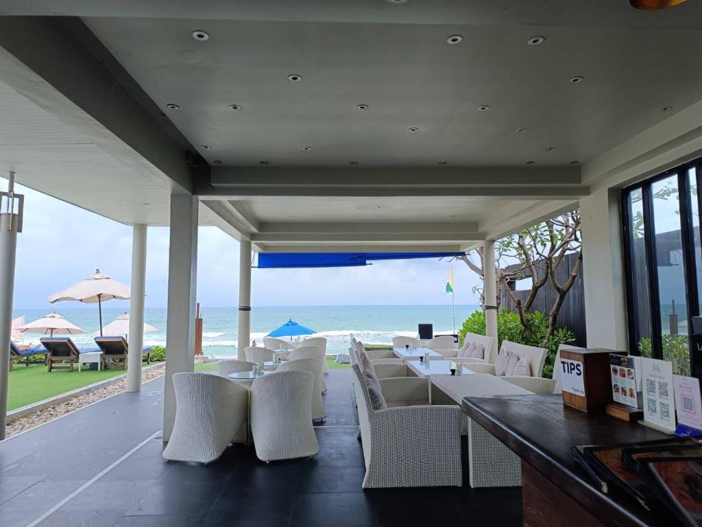Bar/lounge