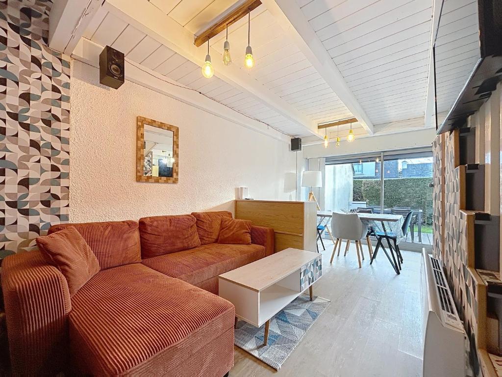 Escapade marine Carnac, Petite Maison toute équipée et confortable, au calme entre plage et ville avec jardinet au sud - 3