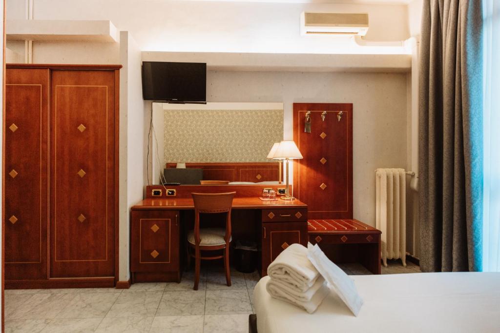 Hotel Chelsea - 4