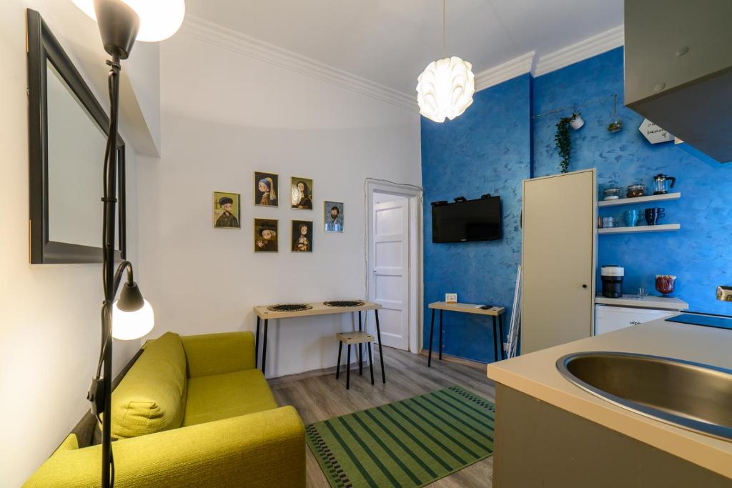 Studio Mamamia - 4